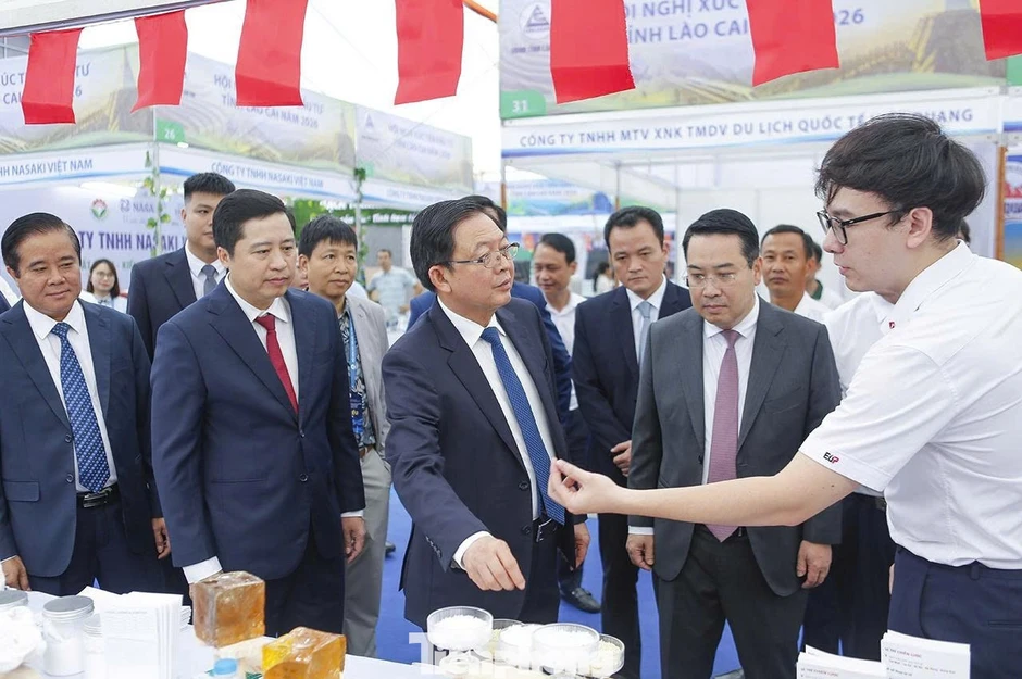 24 dự án có tổng vốn hơn 24.000 tỷ đầu tư vào Lào Cai 24 dự án có tổng vốn hơn 24.000 tỷ đầu tư vào Lào Cai