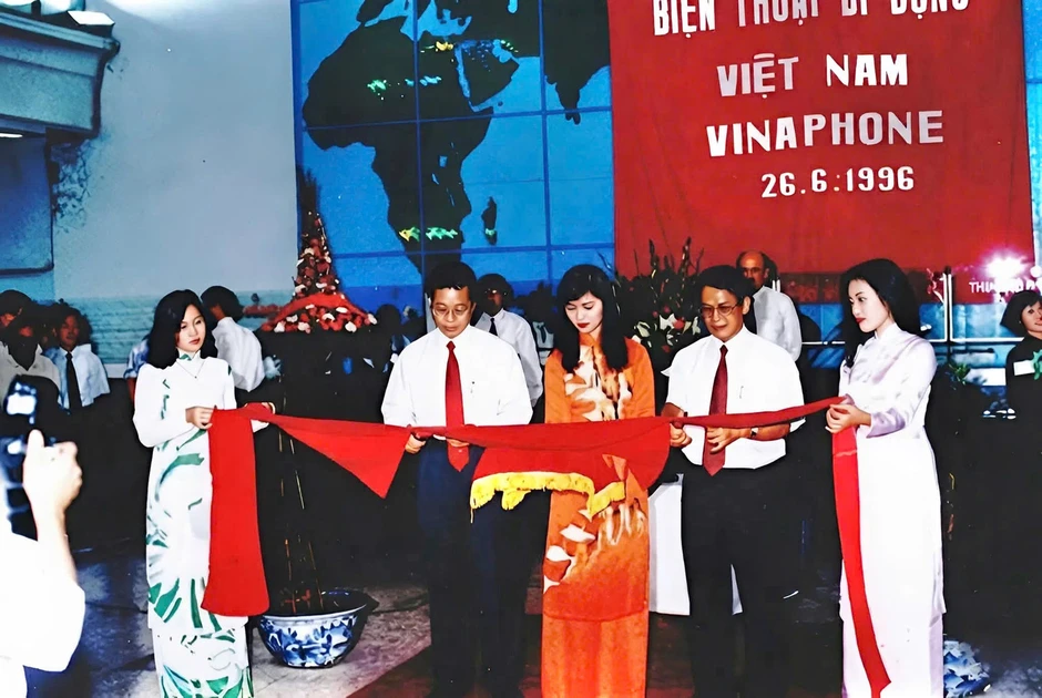 30 năm VinaPhone: Hành trình phụng sự và kết nối những khát vọng Việt 30 năm VinaPhone: Hành trình phụng sự và kết nối những khát vọng Việt