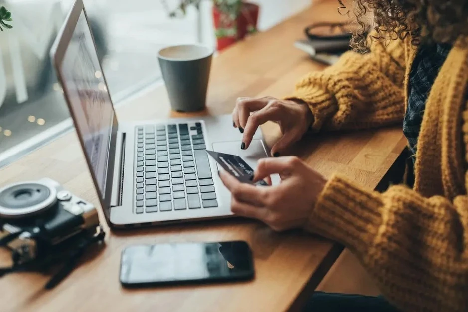 5 thói quen tài chính khiến gen Z khó tích lũy dù thu nhập không thấp 5 thói quen tài chính khiến gen Z khó tích lũy dù thu nhập không thấp