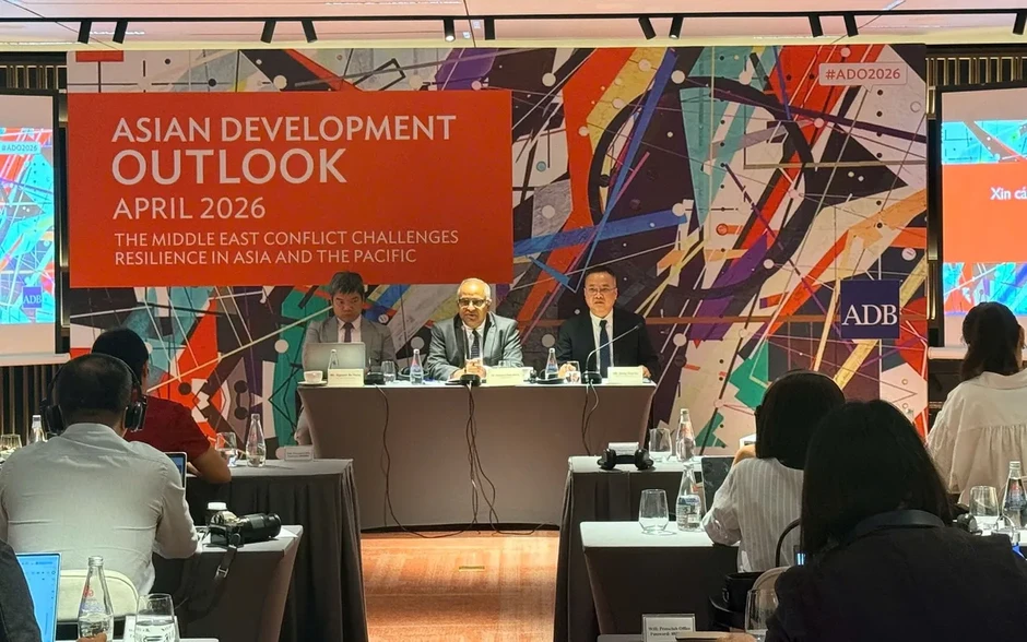 ADB: Kinh tế Việt Nam chống chịu vững vàng trước thách thức toàn cầu ADB: Kinh tế Việt Nam chống chịu vững vàng trước thách thức toàn cầu