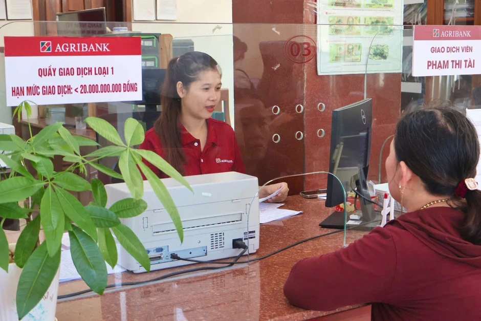 Agribank Lý Sơn: Ngân hàng trên biển của ngư dân, nông dân Agribank Lý Sơn: Ngân hàng trên biển của ngư dân, nông dân