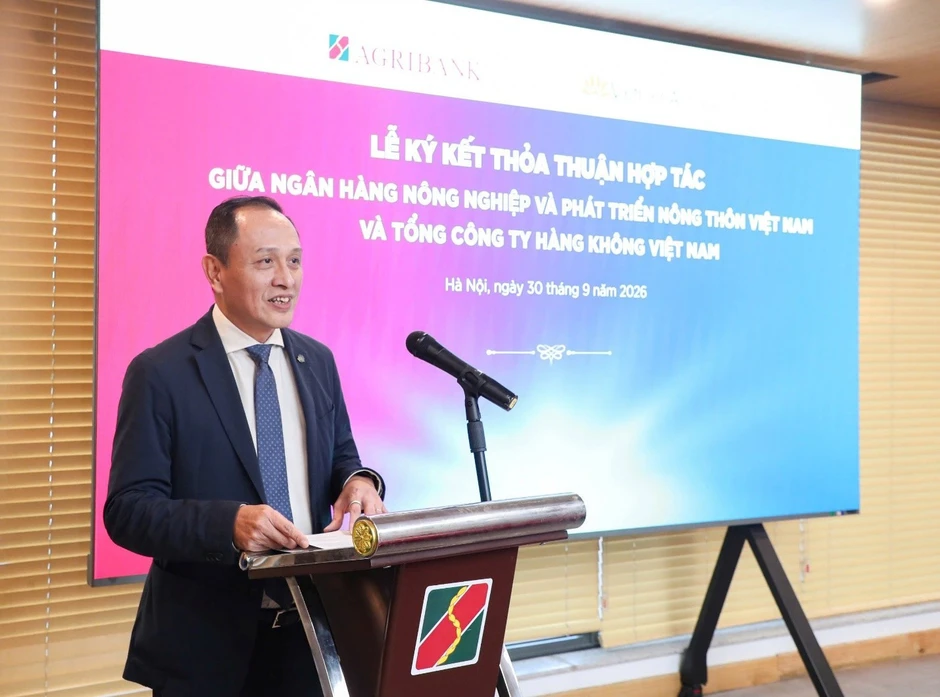 Agribank và Vietnam Airlines ký kết Thỏa thuận hợp tác toàn diện, kết nối hệ sinh thái hàng không-tài chính ngân hàng Agribank và Vietnam Airlines ký kết Thỏa thuận hợp tác toàn diện, kết nối hệ sinh thái hàng không-tài chính ngân hàng