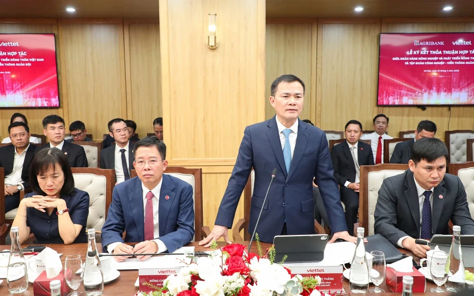Agribank và Viettel ký kết thỏa thuận hợp tác, kết nối sức mạnh vì tương lai số Agribank và Viettel ký kết thỏa thuận hợp tác, kết nối sức mạnh vì tương lai số