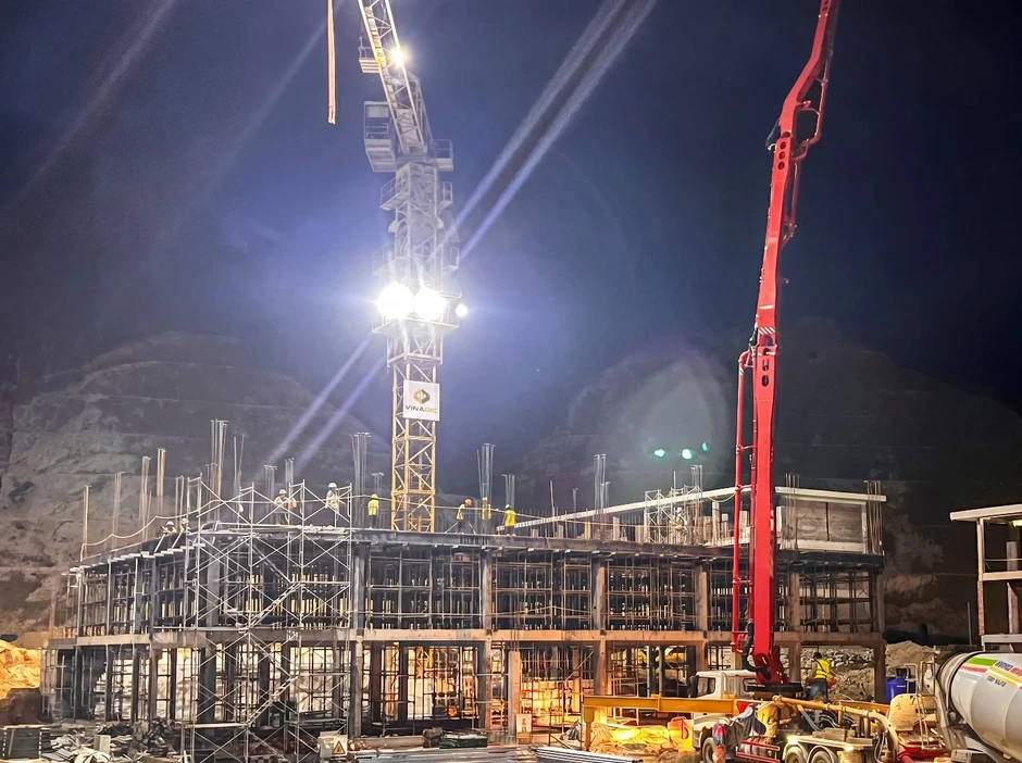 AMACCAO cùng lực lượng Công an vượt núi rừng hiểm trở, dựng 10 trường nơi biên giới AMACCAO cùng lực lượng Công an vượt núi rừng hiểm trở, dựng 10 trường nơi biên giới