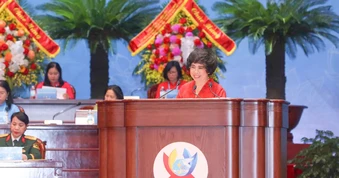 Anh hùng Lao động Thái Hương: Chăm lo cho sức khỏe học đường là sự chuẩn bị trách nhiệm nhất của phụ nữ