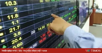 Áp lực bán cuối phiên kéo VN-Index đảo chiều giảm điểm