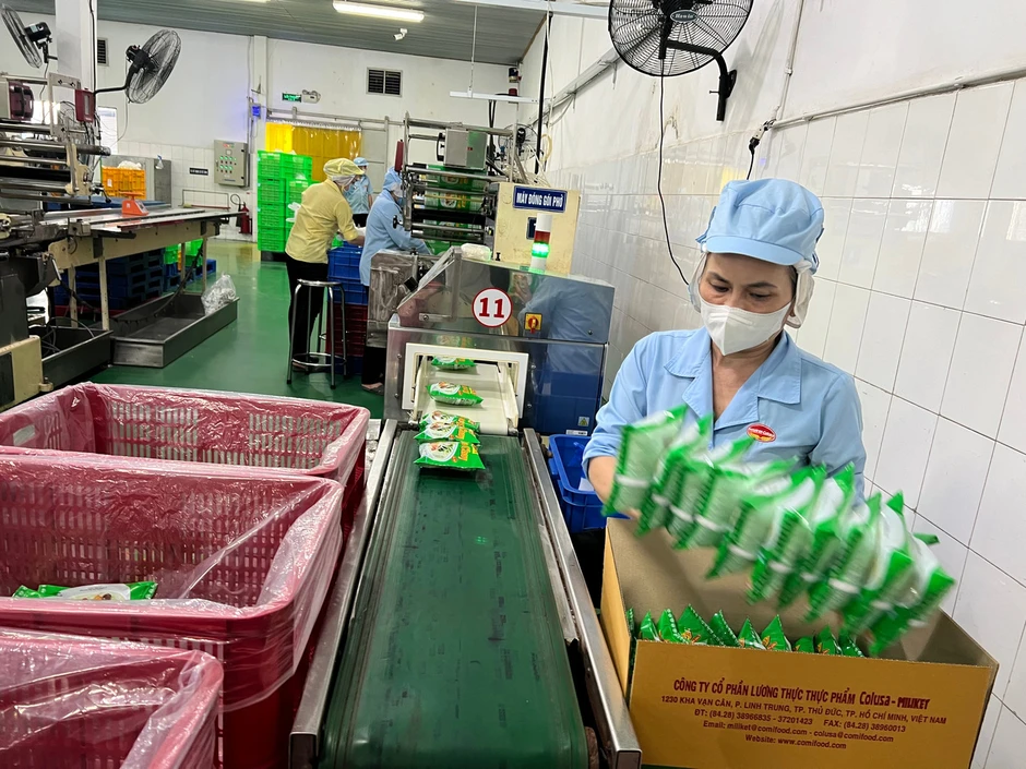 Áp lực chi phí dồn dập, bán lẻ 'gồng mình' giữ giá Áp lực chi phí dồn dập, bán lẻ 'gồng mình' giữ giá