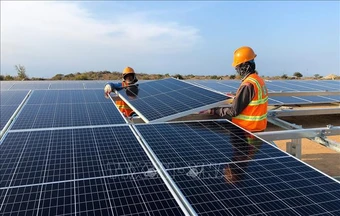 Áp lực kép từ thời tiết cực đoan và nhu cầu điện tăng cao