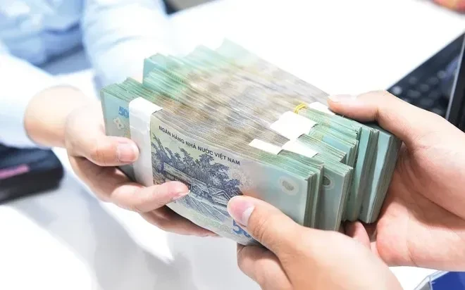 Áp lực lãi suất chưa hạ nhiệt, doanh nghiệp vẫn “khát” vốn Áp lực lãi suất chưa hạ nhiệt, doanh nghiệp vẫn “khát” vốn