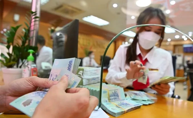 Áp lực lãi suất chưa hạ nhiệt, doanh nghiệp vẫn “khát” vốn Áp lực lãi suất chưa hạ nhiệt, doanh nghiệp vẫn “khát” vốn