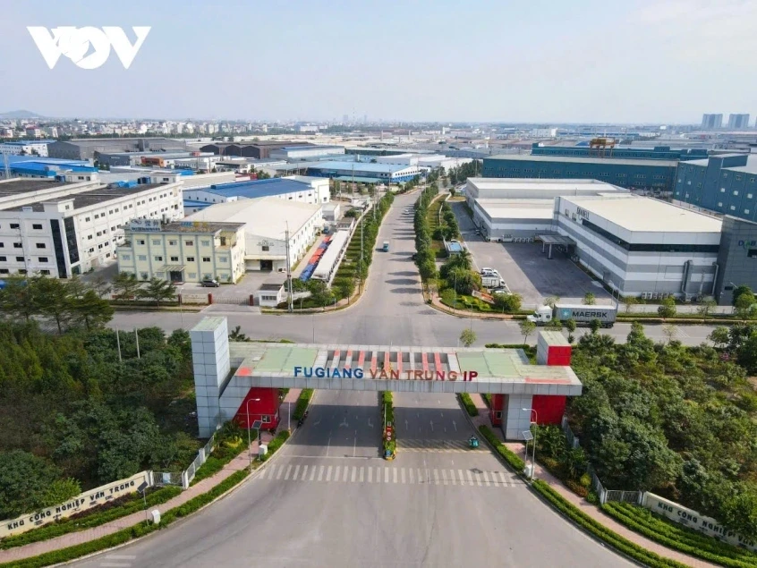 Bắc Ninh duy trì đà tăng trưởng mạnh, nhiều chỉ tiêu kinh tế tăng hai con số Bắc Ninh duy trì đà tăng trưởng mạnh, nhiều chỉ tiêu kinh tế tăng hai con số