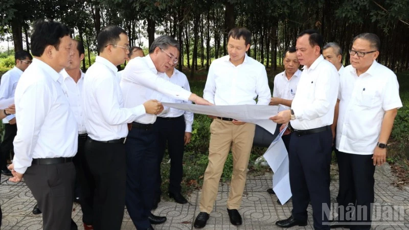 Bài 3: Những trục động lực chính Bài 3: Những trục động lực chính