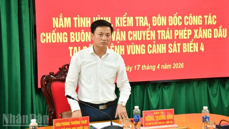Ban Chỉ đạo 389 Quốc gia kiểm tra công tác chống buôn lậu tại Bộ Tư lệnh Vùng Cảnh sát biển 4