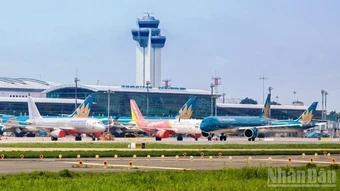Bảo đảm an toàn khai thác vận chuyển hàng không