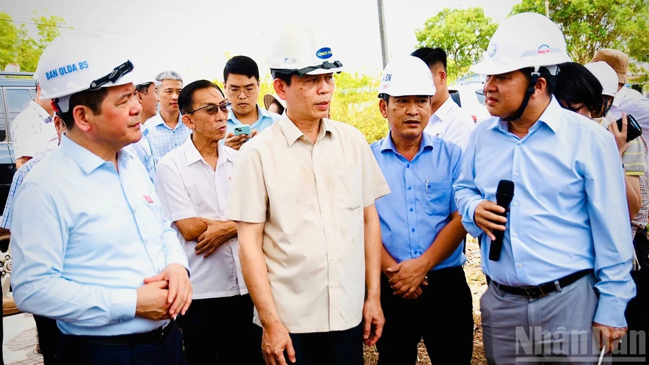 Bảo đảm giao thông liên hoàn khi khai thác sân bay Long Thành Bảo đảm giao thông liên hoàn khi khai thác sân bay Long Thành