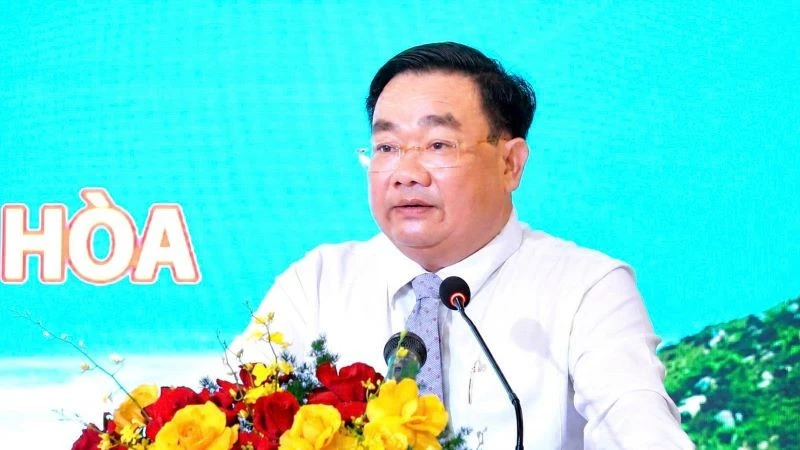 Bảo tồn chim yến gắn với phát triển thương hiệu Yến sào Khánh Hòa Bảo tồn chim yến gắn với phát triển thương hiệu Yến sào Khánh Hòa
