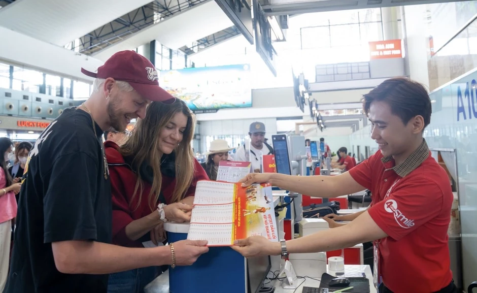 Bay cùng Vietjet, hoà mình vào mùa lễ hội bóng đá sôi động nhất hành tinh Bay cùng Vietjet, hoà mình vào mùa lễ hội bóng đá sôi động nhất hành tinh