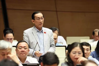 Bên lề Kỳ họp thứ Nhất, Quốc hội khóa XVI: Đề xuất nâng ngưỡng chịu thuế, tạo động lực hộ kinh doanh lên doanh nghiệp