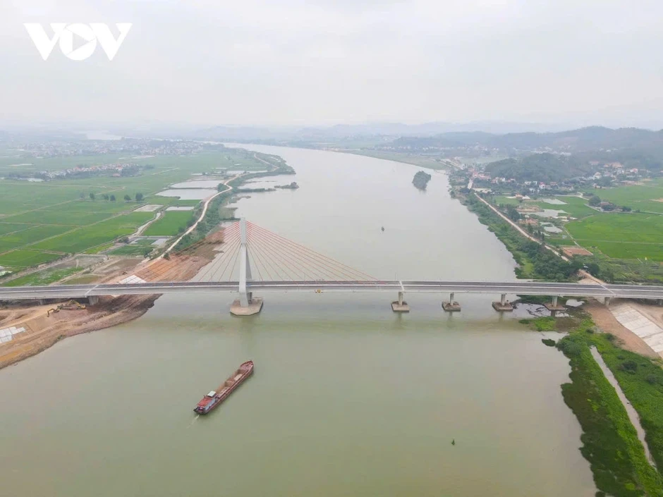 Bến phà Đồng Việt gần 30 năm tuổi ở Bắc Ninh dừng hoạt động Bến phà Đồng Việt gần 30 năm tuổi ở Bắc Ninh dừng hoạt động