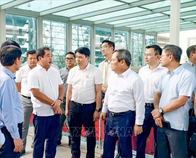 Bí thư Thành ủy Hà Nội kiểm tra vận hành Metro Nhổn - Ga Hà Nội Bí thư Thành ủy Hà Nội kiểm tra vận hành Metro Nhổn - Ga Hà Nội