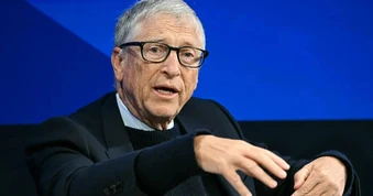Bill Gates gây tranh cãi khi nói chỉ còn 4 nghề không bị AI thay thế