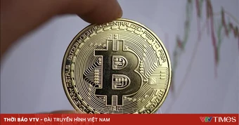 Bitcoin rời mốc 70.000 USD