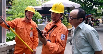 Bộ Công Thương tính áp giá điện theo giờ cho hộ gia đình
