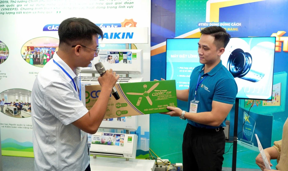 Bộ Công Thương tổ chức 25 gian hàng xanh - tiết kiệm năng lượng trên toàn quốc Bộ Công Thương tổ chức 25 gian hàng xanh - tiết kiệm năng lượng trên toàn quốc