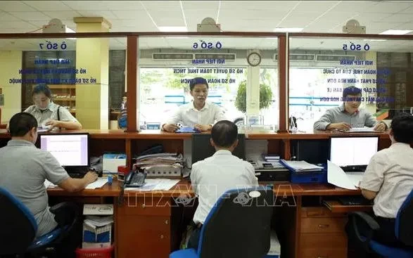 Bộ Tài chính đồng loạt giảm chi phí, tiếp sức doanh nghiệp tăng trưởng Bộ Tài chính đồng loạt giảm chi phí, tiếp sức doanh nghiệp tăng trưởng