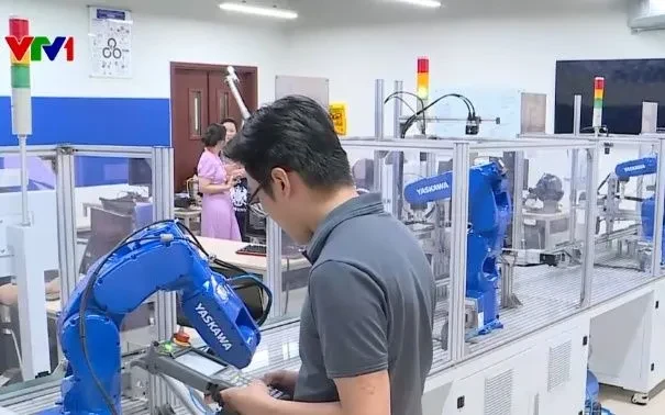 Bộ Tài chính xây dựng cơ chế hỗ trợ 1.000 doanh nghiệp tiên phong Bộ Tài chính xây dựng cơ chế hỗ trợ 1.000 doanh nghiệp tiên phong