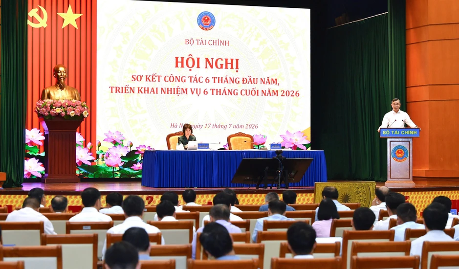 Bộ trưởng Tài chính: Khẩn trương rà soát, điều chỉnh lại kịch bản tăng trưởng Bộ trưởng Tài chính: Khẩn trương rà soát, điều chỉnh lại kịch bản tăng trưởng