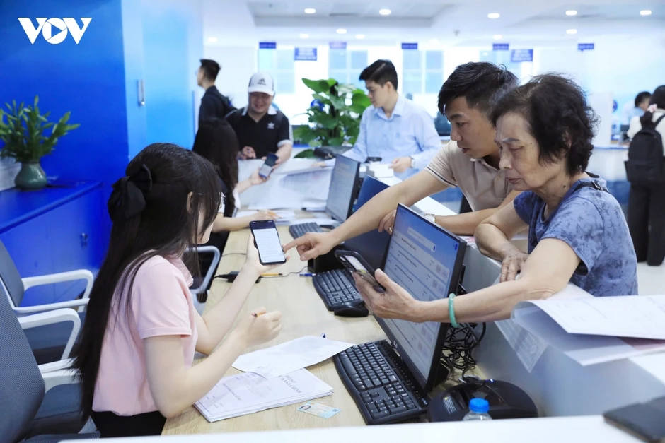 Bộ Xây dựng cắt giảm 6,8 tỷ chi phí, rút ngắn hơn 2.500 ngày giải quyết TTHC Bộ Xây dựng cắt giảm 6,8 tỷ chi phí, rút ngắn hơn 2.500 ngày giải quyết TTHC