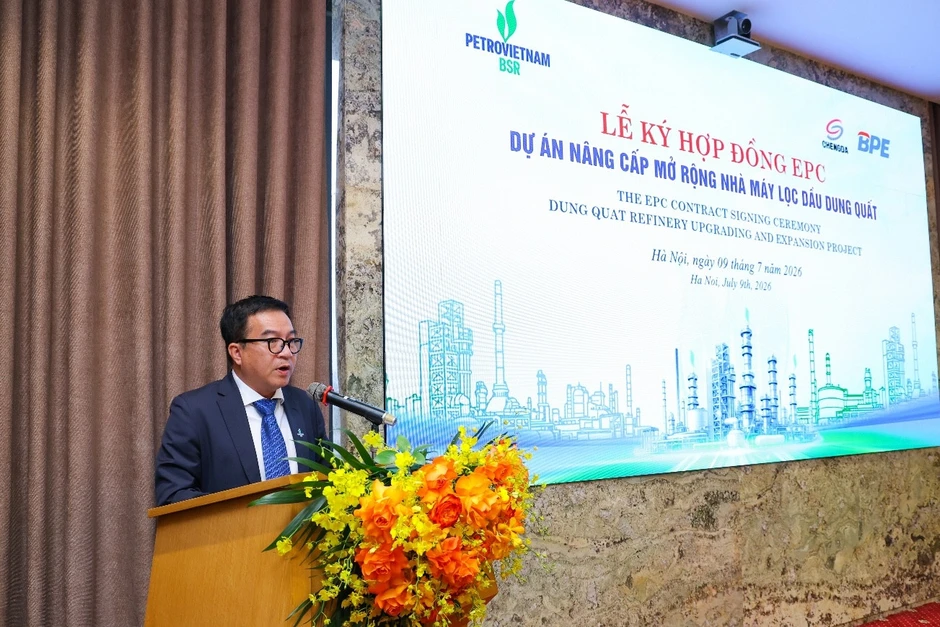 BSR ký hợp đồng tổng thầu dự án mở rộng nhà máy lọc dầu Dung Quất