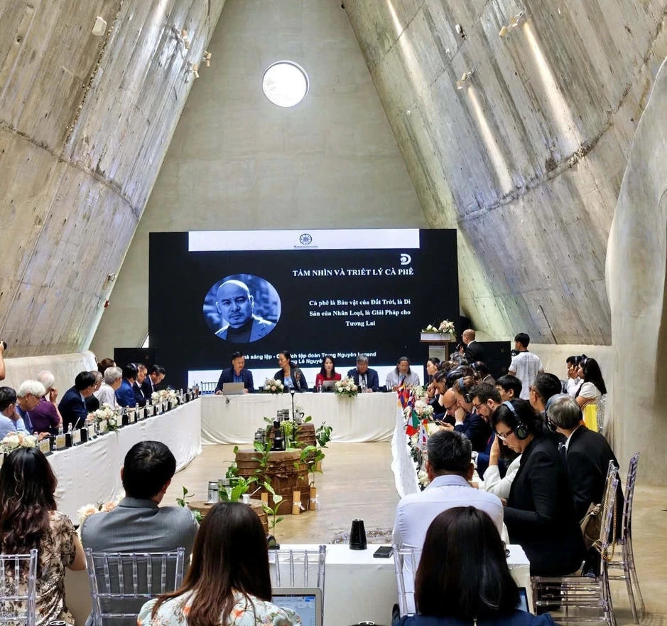 Cà phê Việt Nam trên tiến trình trở thành 'Di sản sống chung của nhân loại' Cà phê Việt Nam trên tiến trình trở thành 'Di sản sống chung của nhân loại'
