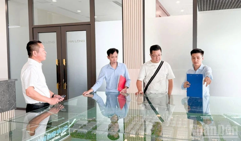Cam kết đầu tư hơn 1.000 tỷ đồng vào khu Kinh tế Thái Bình Cam kết đầu tư hơn 1.000 tỷ đồng vào khu Kinh tế Thái Bình