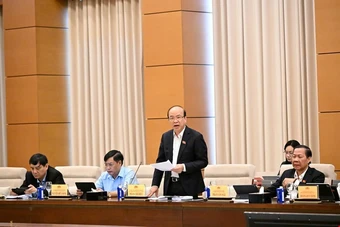 Cần ứng phó nguy cơ xe điện nước ngoài giá rẻ tràn vào Việt Nam khi giảm thuế tiêu thụ đặc biệt