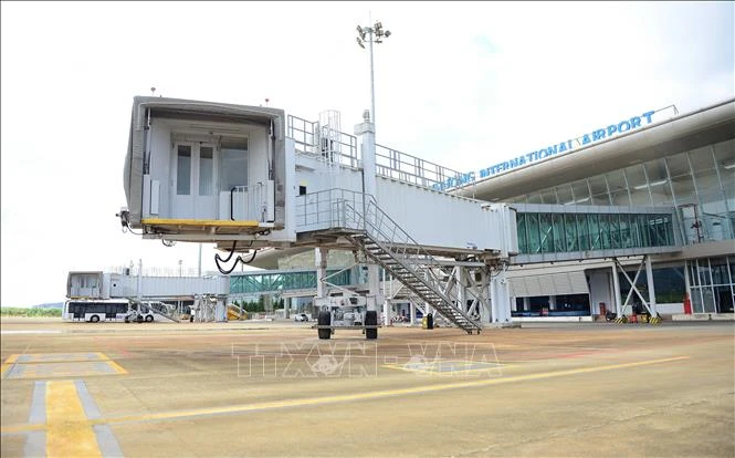 Cảng hàng không Liên Khương hoạt động trở lại, ngày đầu tiên đón 28 chuyến bay Cảng hàng không Liên Khương hoạt động trở lại, ngày đầu tiên đón 28 chuyến bay