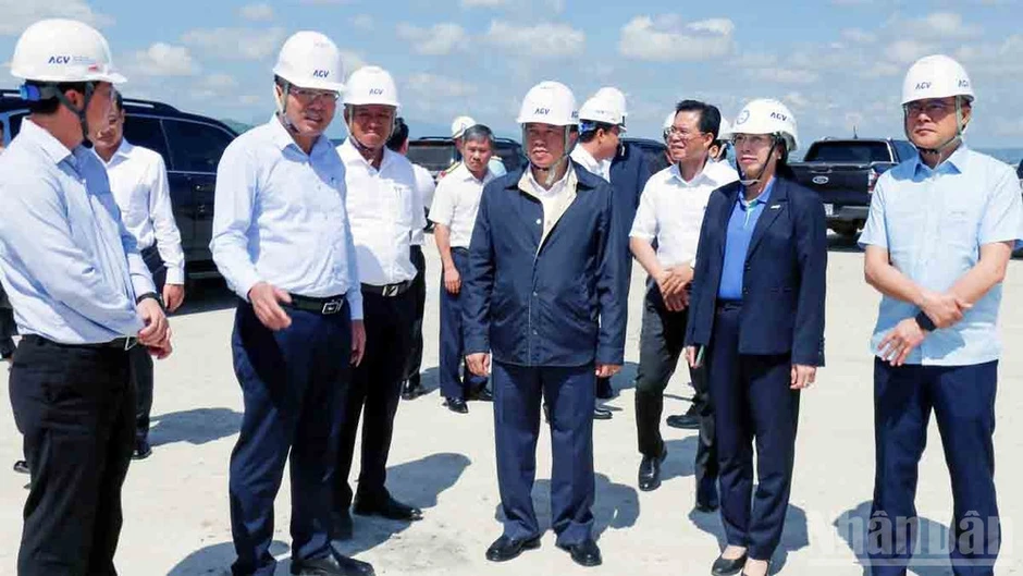 Cảng hàng không quốc tế Liên Khương có ý nghĩa quan trọng đối với phát triển kinh tế-xã hội Lâm Đồng