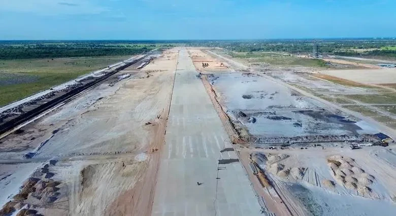 Cảng hàng không trọng điểm do Bầu Hiển đầu tư tại Quảng Trị tăng tốc về đích Cảng hàng không trọng điểm do Bầu Hiển đầu tư tại Quảng Trị tăng tốc về đích