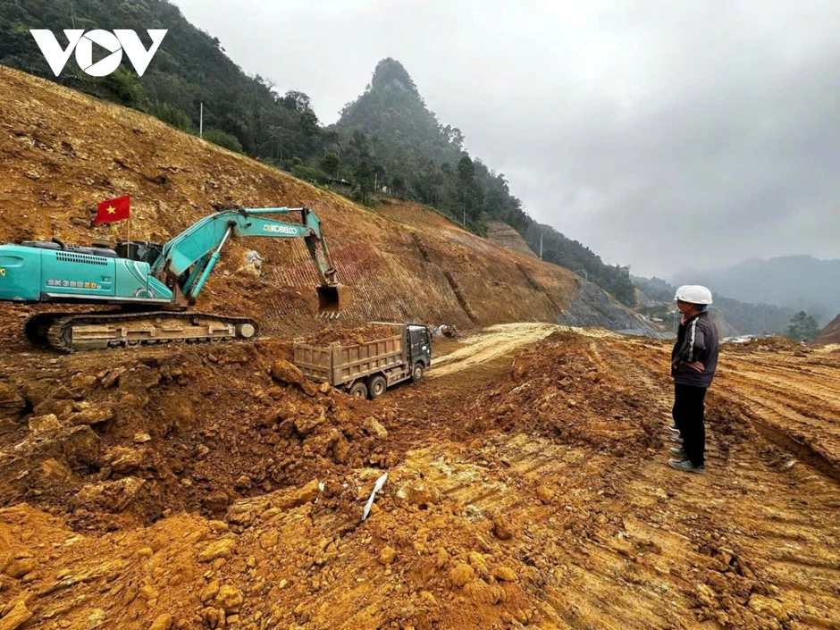 Cao Bằng chủ động tháo gỡ khó khăn giữ tiến độ cao tốc Đồng Đăng - Trà Lĩnh Cao Bằng chủ động tháo gỡ khó khăn giữ tiến độ cao tốc Đồng Đăng - Trà Lĩnh