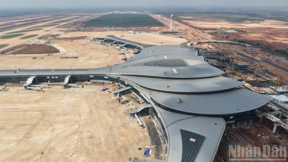 Cao điểm thi đua tăng tốc hoàn thành sân bay Long Thành