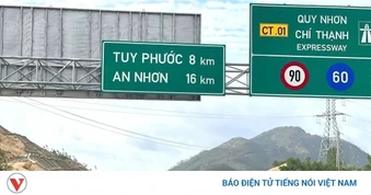 Cao tốc Quy Nhơn - Chí Thạnh chậm tiến độ, chủ đầu tư “tuýt còi” 2 nhà thầu