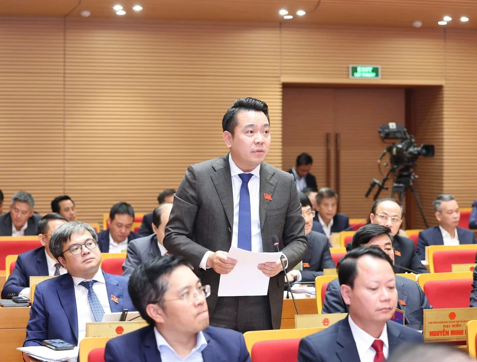 CEO tập đoàn đa ngành Tân Á Đại Thành tái đắc cử HĐND TP Hà Nội khóa XVII CEO tập đoàn đa ngành Tân Á Đại Thành tái đắc cử HĐND TP Hà Nội khóa XVII