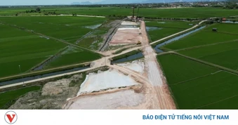 Chấm dứt hợp đồng với nhà thầu chậm tiến độ dự án đường Tố Hữu nối dài ở TP Huế