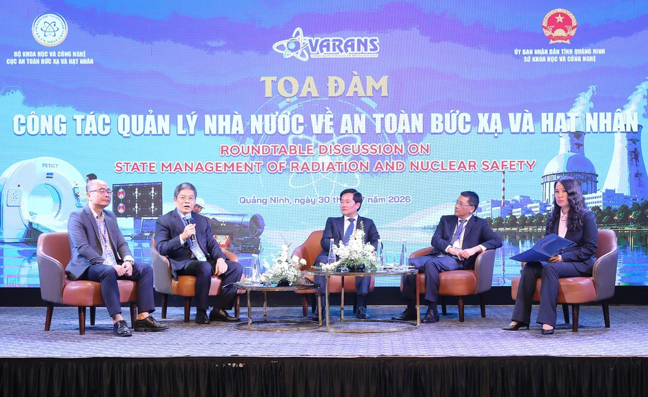 Chạy đua đưa điện hạt nhân vận hành vào năm 2035 Chạy đua đưa điện hạt nhân vận hành vào năm 2035