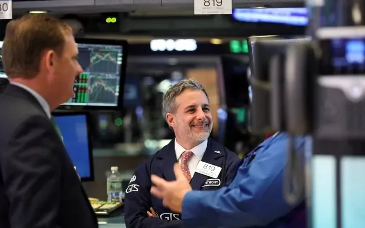 Chỉ số Dow Jones chạm mức kỷ lục mới Chỉ số Dow Jones chạm mức kỷ lục mới