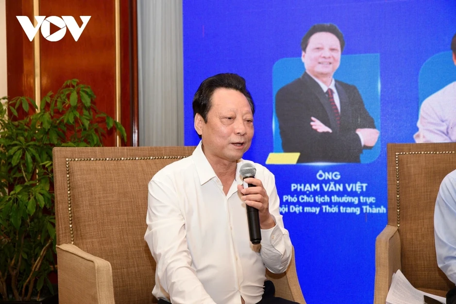 Chia nhỏ đơn hàng - cách dệt may Thành phố Hồ Chí Minh "thoát hiểm" Chia nhỏ đơn hàng - cách dệt may Thành phố Hồ Chí Minh "thoát hiểm"