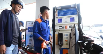 Chính phủ ban hành loạt chính sách mới cho xăng E10