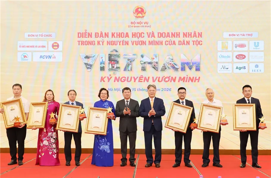 Chính sách “trải thảm đỏ" cho nhân tài ngành mũi nhọn