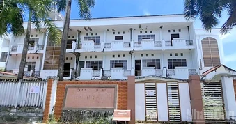Cho thuê ngắn hạn nhiều trụ sở dôi dư, khu “đất vàng” tại Cà Mau